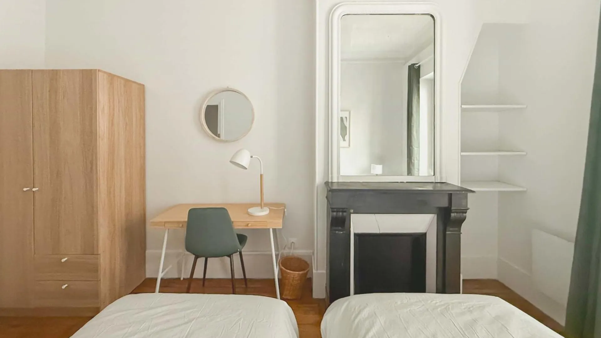 Flexliving - Whole Flat - Alesia Apartment Paris France